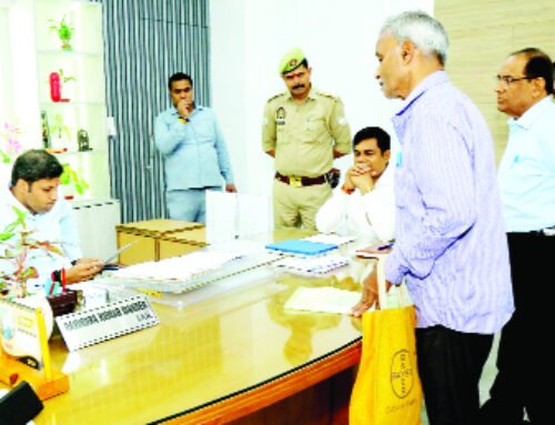 डीएम रविन्द्र कुमार मॉंदड़ ने सुनी जन समस्याएं