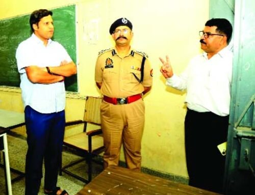 डीएम व एड.सीपी ने किया होमगार्ड भर्ती परीक्षा की तैयारियों का निरीक्षण