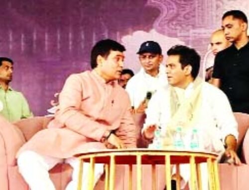 लोनी में हो रही राम कथा में पहुंचे पंकज सिंह