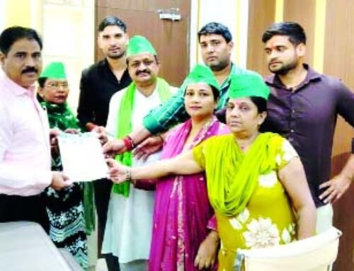 किसानों की समस्याओं को लेकर दिया ज्ञापन