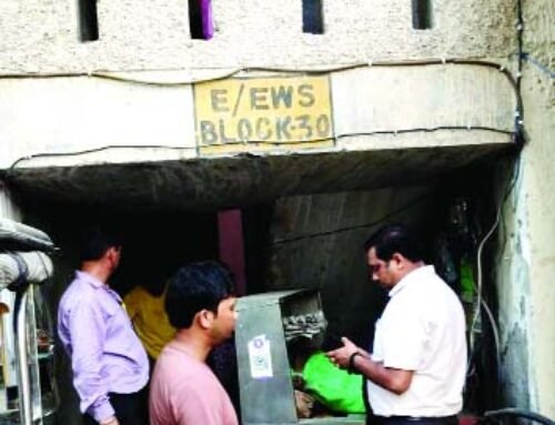 बिजली चोरों के कारण शहर में हो रहे फाल्ट