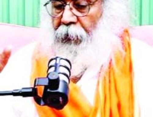 अखिलेश पूरी तरह से नमाजवादी हों दिखावा ना करें : आचार्य प्रमोद कृष्णम