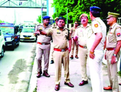 डीसीपी सिटी ने लिया दिल्ली बॉर्डर पर जायजा