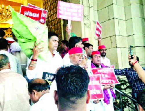 राज्यसभा से लेकर विधानसभा तक हंगामा