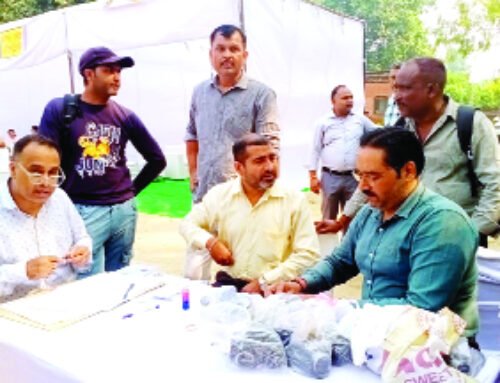 एमएलसी चुनाव के लिए रवाना हुई पोलिंग पार्टियां