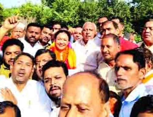 मुरादाबाद सम्मेलन के लिए रवाना हुए कांग्रेसी