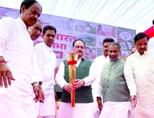 एक्सपो मार्ट में हुए कार्यक्रम में जुटे भाजपा कार्यकर्ता, नोएडा पहुंचे नड्डा